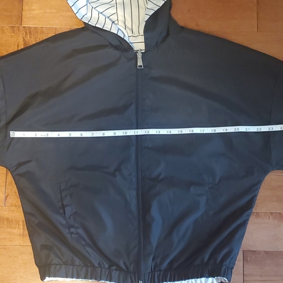 Karl Lagerfeld reversible black white jacket - Picture 5 of 5